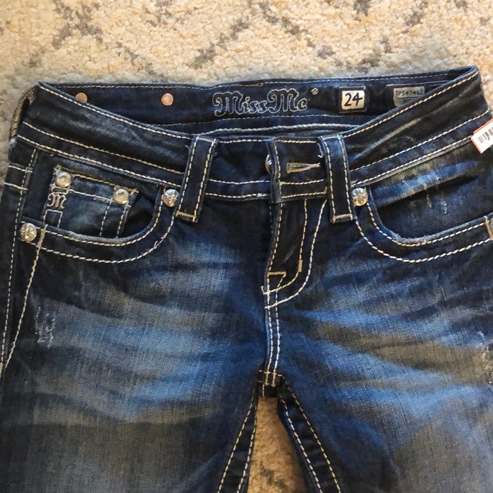 Jeans - Picture 2 of 3